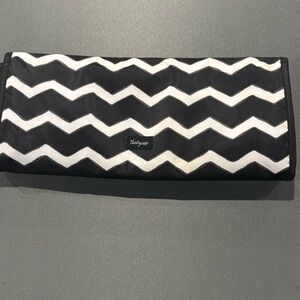 thirty-one black and white Thermal Travel bag